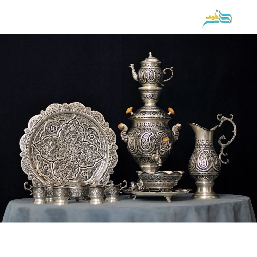 خرید، قیمت و مشخصات سرویس سماور و چای خوری 4 لیتری برنجی قلمزنی با آبکاری نقره، کیفیت عالی زیر قیمت بازار | هنرظریف