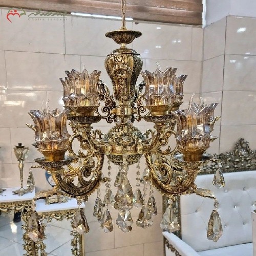 خرید آنلاین، لوستر برنزی مدل کلاسیک با بدنه کار شده دارای 5 شاخه، رنگ ثابت و کیفیت اعلاء، زیر قیمت بازار | هنرظریف