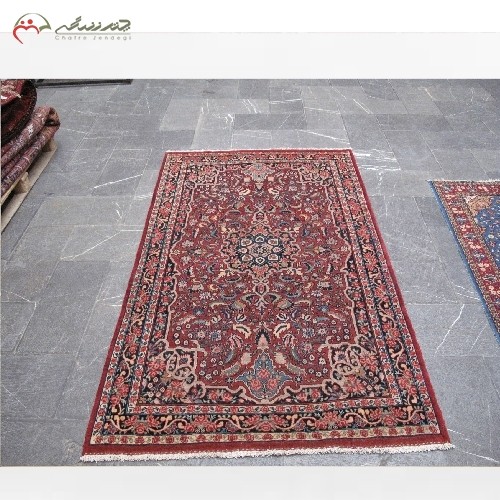 خرید آنلاین، فرش دستبافت بیجار کد 39005 طرح لچک و ترنج با زمینه لاکی و حاشیه ی سرمه ای، دارای ضمانت، با قیمت عالی | هنرظریف