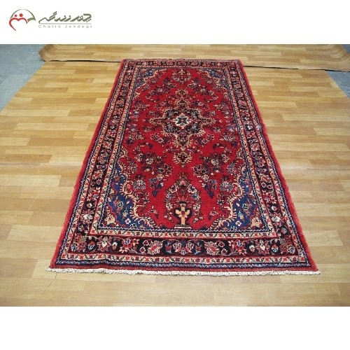 خرید آنلاین، فرش دستبافت همدان کد 40078 نقشه لچک و ترنج با زمینه ی لاکی و حاشیه های کرم، با قیمت عالی | هنرظریف