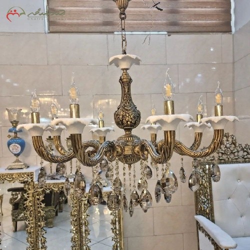 خرید آنلاین، لوستر برنزی پر کار 8 شاخه با سرشاخه سرامیکی، رنگ آنتیک، شکیل و ساده، زیر قیمت بازار | هنرظریف