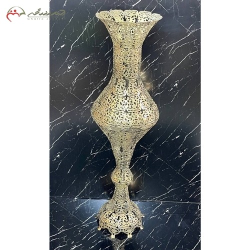خرید آنلاین، گلدان برنزی مدل درباری پرکار و ظریف طلایی رنگ پایه دار، با قیمت بسیار مناسب | هنرظریف