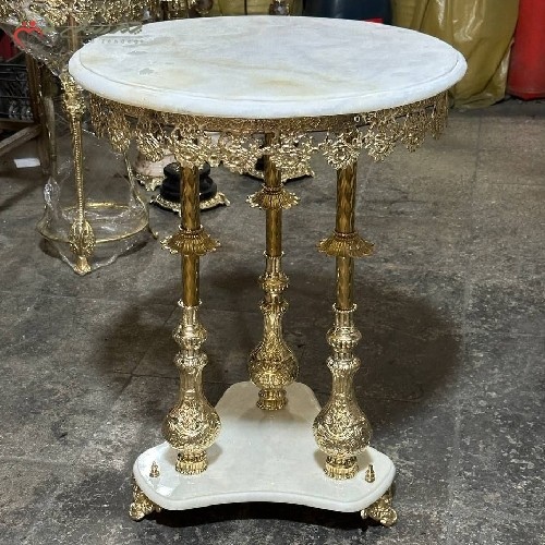 خرید آنلاین، میز 3 پایه ی برنزی با صفحه سنگی در طرح گل رز بدون لقی پایه ها، دارای ضمانت، زیر قیمت بازار | هنرظریف