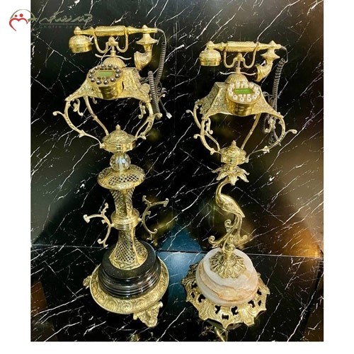 خرید آنلاین، تلفن ایستاده برنزی با طرح شاخه های گندم و پایه های سنگی مرمر چهارگوش، زیر قیمت بازار | هنرظریف