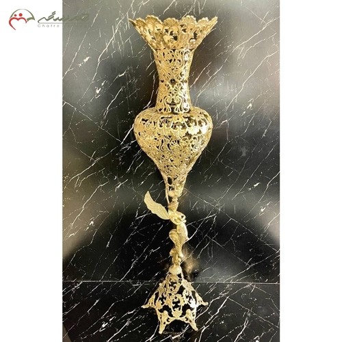 خید آنلاین، گلدان برنزی کمر باریک طرح فرشته طلایی رنگ پایه دار، پر نقش و نگار، با قیمت عالی | هنرظریف