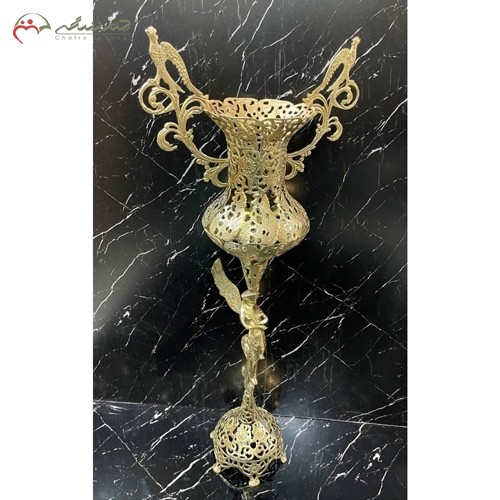 خرید آنلاین، کاپ برنزی پرنقش و پایه دار طرح فرشته بالدار و دسته های طرح بلبل، طلایی رنگ، پایه دار، با قیمت مناسب | هنرظریف