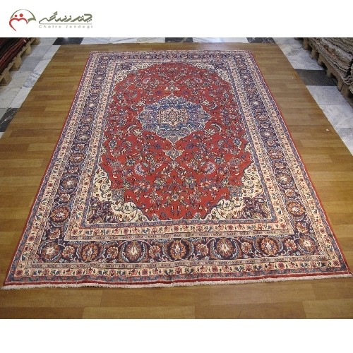 خرید آنلاین، فرش دستبافت همدان کد 39271 در طرح ترنج بافته شده با الیاف طبیعی، زمینه لاکی، زیر قیمت بازار | هنرظریف