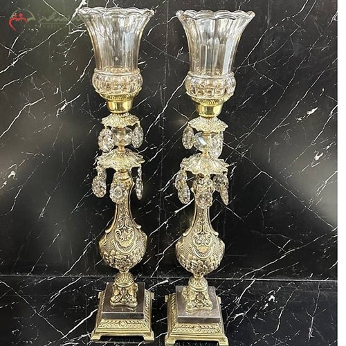 خرید آنلاین، شمعدان های بلند برنزی مدل دایکاست با لاله های شیشه ای طرح خطی، زیبا، زیر قیمت بازار | هنرظریف