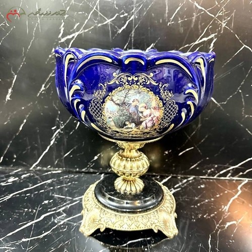 خرید آنلاین، ظرف میوه خوری برنزی با چینی اصل، در طرحی خاص و سلطنتی بر پایه سنگی، در رنگ سرمه ای، زیر قیمت بازار | هنرظریف