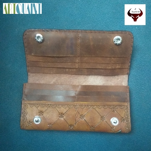 کیف پول چرمی مردانه حکاکی شده دست رنگ و دستدوز دوخت با نخ ایتالیایی