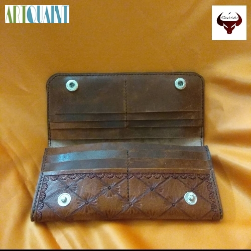 کیف پول چرمی مردانه حکاکی شده دست رنگ و دستدوز دوخت با نخ ایتالیایی