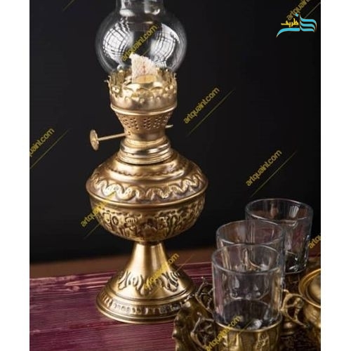 سماور برنجی زغالی شش لیتری با ارتفاع 57 سانت و ورق ضخیم برنج