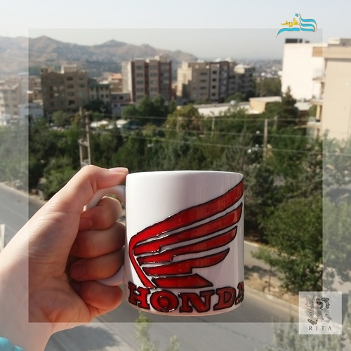ماگ برند طرح برجسته دورگیر دست ساز و رنگ ضد آب قابل شستشو