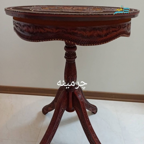 میز با طرح ماندلا تلفیقی از چرم طبیعی و جیر و اشبالت، تماما کار دست و درجه 1