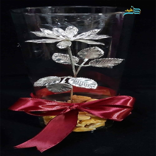 باکس گل شیشه ای برنجی با روکش نقره، بسیار زیبا و استفاده شده از مواد درجه 1