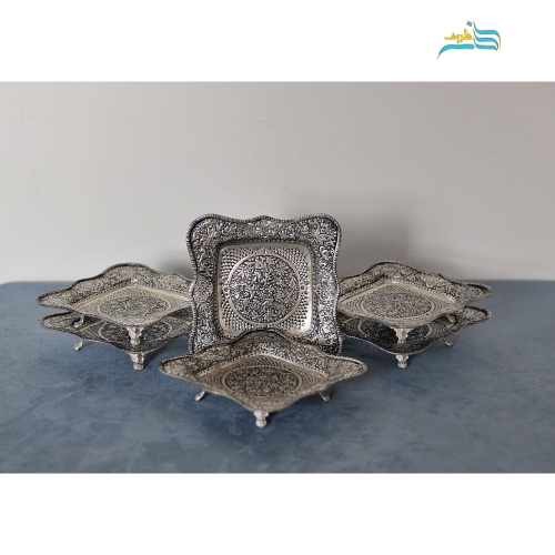 سرویس پذیرایی قلمزنی برنجی با آبکاری نقره و سیاه قلم و دارای روکش کوره ای - هنرظریف