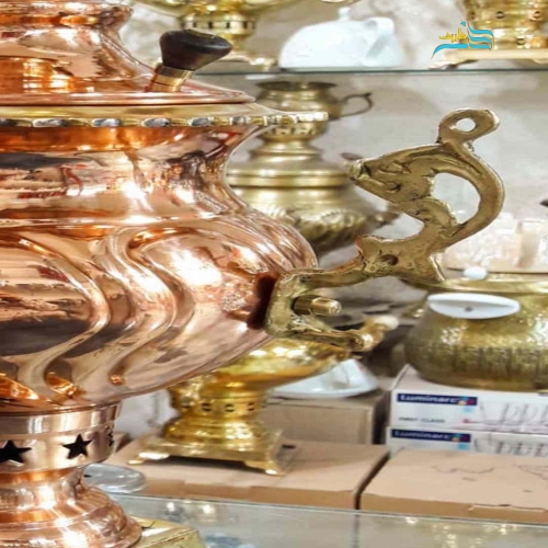 سماور ذغالی ۴ لیتر ورق مس و برنج، مس خالص باهنر کرمان لبه ریخته گری برنجی