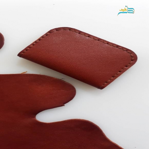 کیف کارت چرم دستدوز دارای ۴ جای کارت سبک و کاربردی