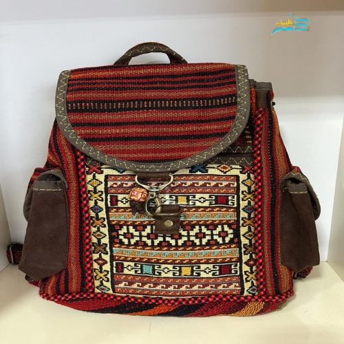 کیف کوله کوچک تمام گلیمی دستبافت سیرجان با کیفیت بالا و رنگ طبیعی درجه 1