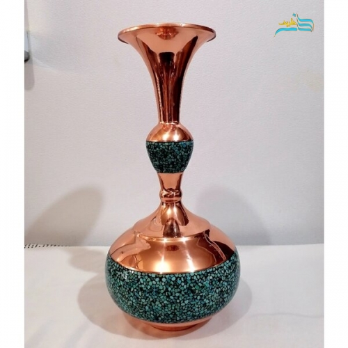 گلدان فیروزه کوبی مدل شلغمی جایگذاری شده با دست محصول نیشابور با کیفیت و درجه 1