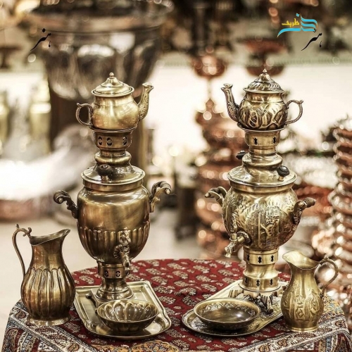 سرویس سماور ١.٥ لیتری برنجی رنگ ثابت دو طرح خطی و قلمزنی