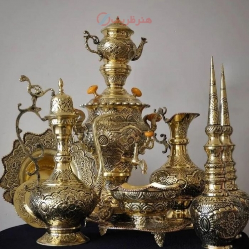 سرویس سماور برنجی 4 لیتری قلمزنی آبکاری شبه طلا روکش کوره ای