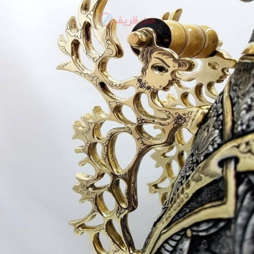 سماور زغالی ۸ لیتری مدل جام سیاه قلم، نقش شکارگاه، اسلیمی، گل مرغ و بزم