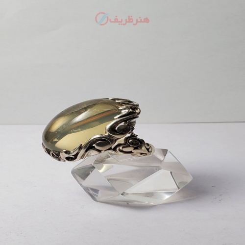 کوارتز لیمویی معدنی