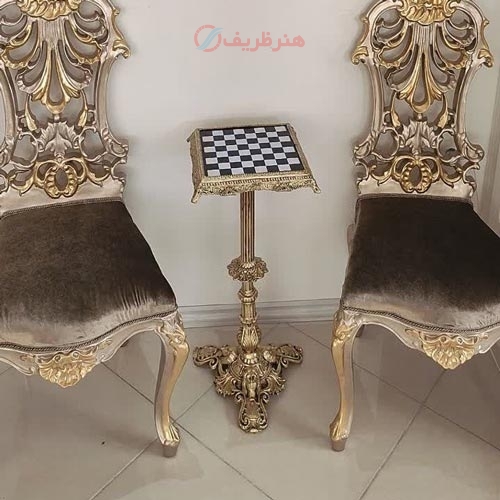 میز شطرنج جنس آلیاژ آلومینیوم، آبکاری برنج با رنگ ثابت