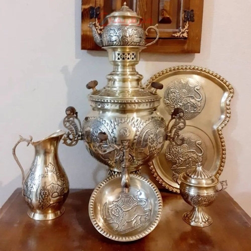 سماور ذغالی 6 لیتری قلم دست، کل سرویس تمام برنجی با ورق ضخیم - هنرظریف