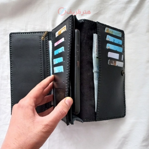 کیف چرم دست دوز، با کیفیت بسیار بالا و طراحی شیک، استفاده شده از چرم با کیفیت - هنرظریف