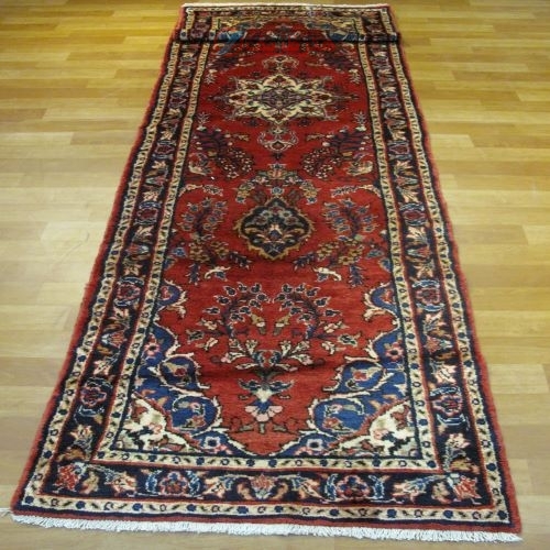 فرش دستباف لاله جين همدان طرح لچک و ترنج سایز كناره رنگ زمینه لاكي رنگ حاشیه سرمه اي کد ۴۰۰۰۳ - هنرظریف