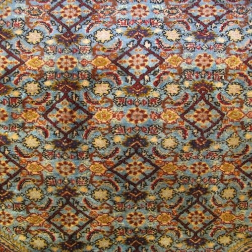 فرش دستباف بيجار طرح ترنجي ماهي سایز قالي رنگ زمینه رناسي رنگ حاشیه سرمه اي کد ۴۰۰۱۴