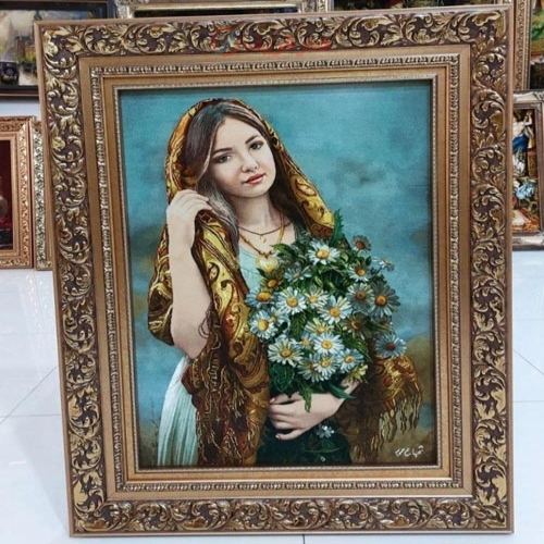 تابلو فرش دستبافت تبریز طرح دختر گل باران، با رنگ های طبیعی و زیبا، رج 50 و مارکدار، با کیفیت بالا - هنرظریف