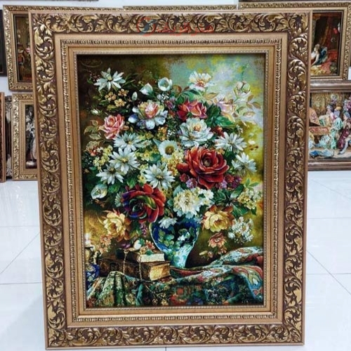 تابلو فرش دستبافت زیبا، کار تبریز با طرح گل طولی و چله ابریشم، رج 50، مارکدار اصل و با کیفیت - هنرظریف