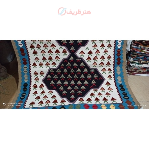 گلیم دست بافت دورو، جنس نخ اکرولیک محصول اردبیل