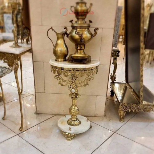 میز خاطره جنس برنز درجه 1، با طرح گل رز سنگ خور، زیبا و شیک مناسب منزل شما، با دوام - هنرظریف
