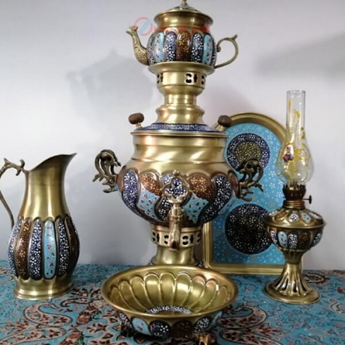 سرویس سماور زغالی برنجی ۶ پارچه مدل تشعیر و تذهیب ظرفیت 3/5 لیتر - هنرظریف