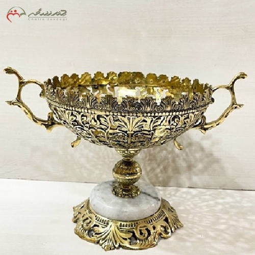 میوه خوری برنزی با پایه سنگی سایز متوسط، پر نقش و زیبا دارای ضمانت و بدون تغییر رنگ