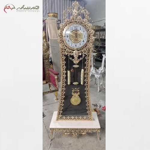 ساعت ایستاده برنزی کنسول دار با و طراحی شکیل و آنتیک