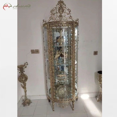 ویترین نیم گرد از جنس برنز مدل زیبای گل رز تاج دار و رنگ ثابت با ضمانت، با کیفیت عالی
