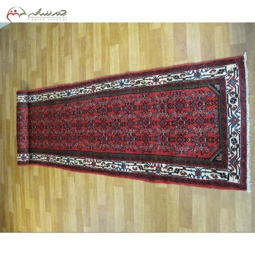 کناره دستباف همدان کد 39174 طرح سراسر و رنگ زمینه لاکی و حاشیه های کرم - هنرظریف