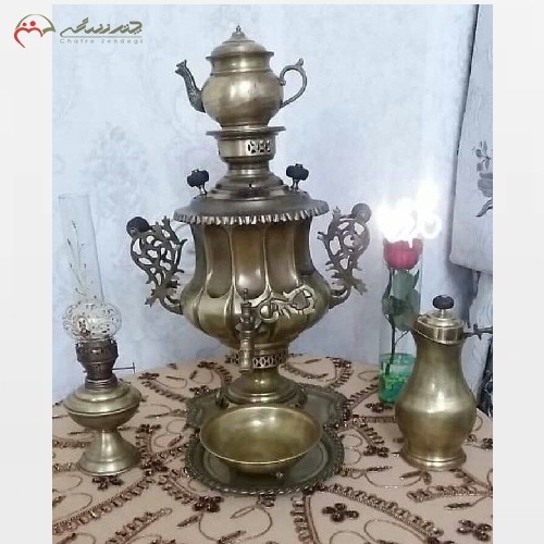 سماور ذغالی برنجی با ورق 1 میل، مدل امپراتور دسته شاخ گوزنی با رنگ آنتیک - هنرظریف
