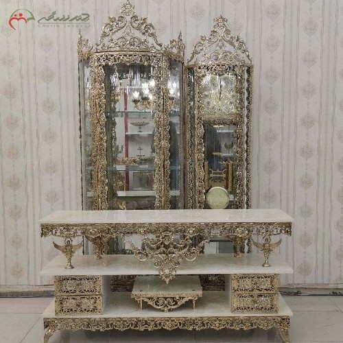 ست جهیزیه سه پارچه برنزی در طرح گل سرخ، سنگین وزن با بدنه ی ظریف کاری شده، درای ضمانت