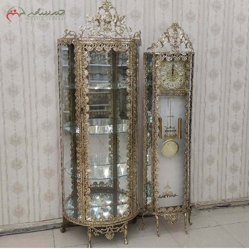 ست ساعت ایستاده تاج دار و بوفه نیم گرد برنزی در طرح گل رز، رنگ طلایی، دارای ضمانت