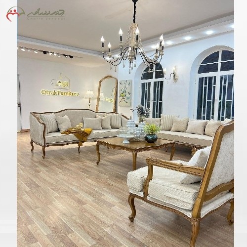 مبلمان 8 نفره در طرح کلاسیک با چوب راش و فوم اعلاء، رنگ و ترکیب بندی به سلیقه مشتری