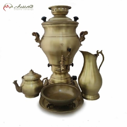 سرویس سماور گازی برنجی طرح کد 113 در طرح ساده و شکیل ترنج با رنگ آنتیک، کیفیت عالی و طراحی کاربردی - هنرظریف