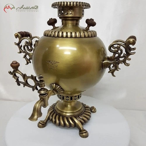 سماور 8 لیتری ذغالی طلایی با ضمانت دوام رنگ و طراحی بدنه ی کروی شکل مات، با پایه های شبکه ای، کد 114 - هنرظریف