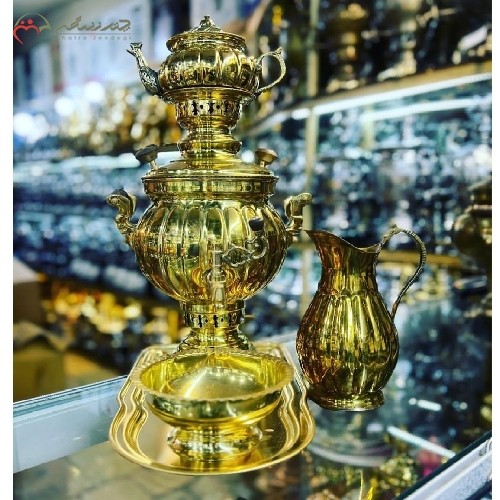 سماور 4 لیتری زغالی برنجی با ورق 0.7 میل و کد 116 آبکاری شده مدل ممتاز در طرح خطی، دارای ضمانت یک ساله - هنرظریف