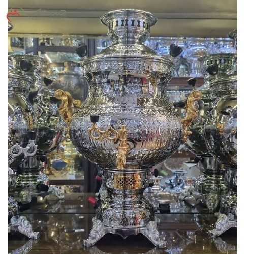سماور 8 لیتری گازی برنجی کد 116 مدل طاووس قلم کاری شده، آبکاری کروم با دو رنگ طلایی و سیلور دارای ضمانت - هنرظریف